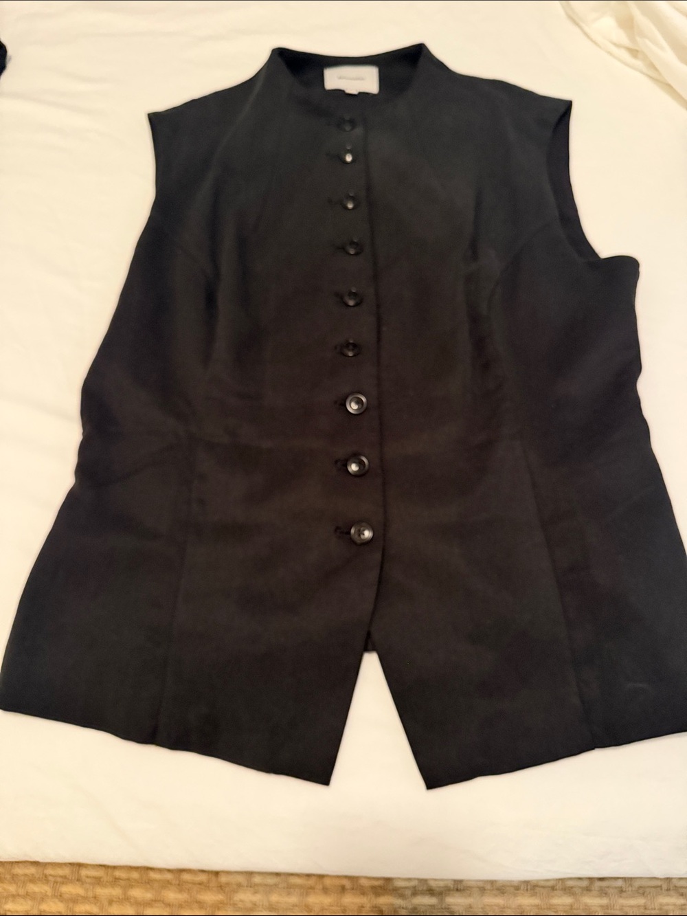 Black Reformation Lottie vest. Size M. Worn twice, good condition. Retails $168.